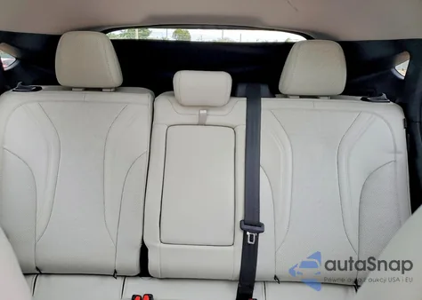 2022 Ford Mustang Mach-E Premium z USA, uszkodzony, nr VIN 3FMTK3R72NMA31341